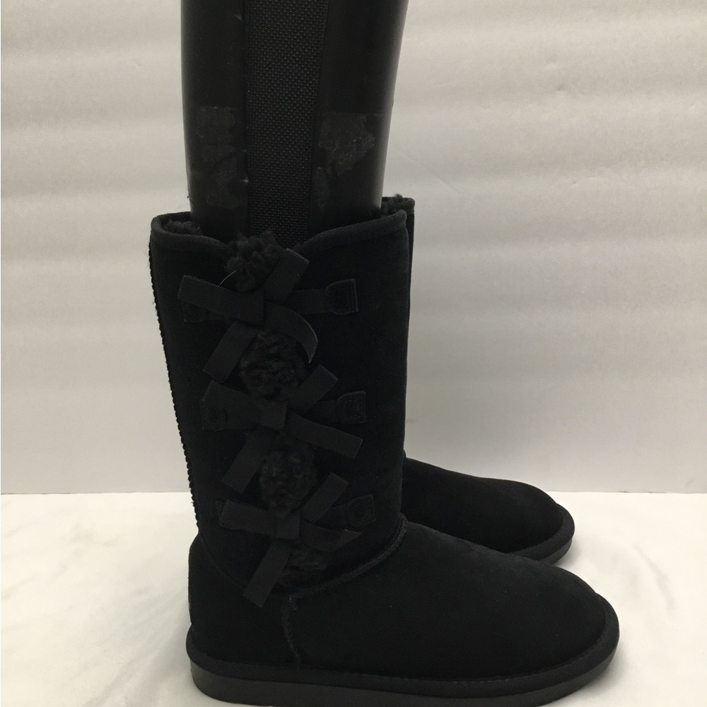 Koolaburra Black Suede Boots with Plush Lining - Picture 5 of 16